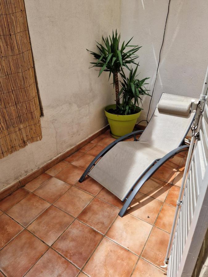 2 Pieces Dans Le Centre Avec Petite Terrasse 3*** Leilighet Marseille Eksteriør bilde